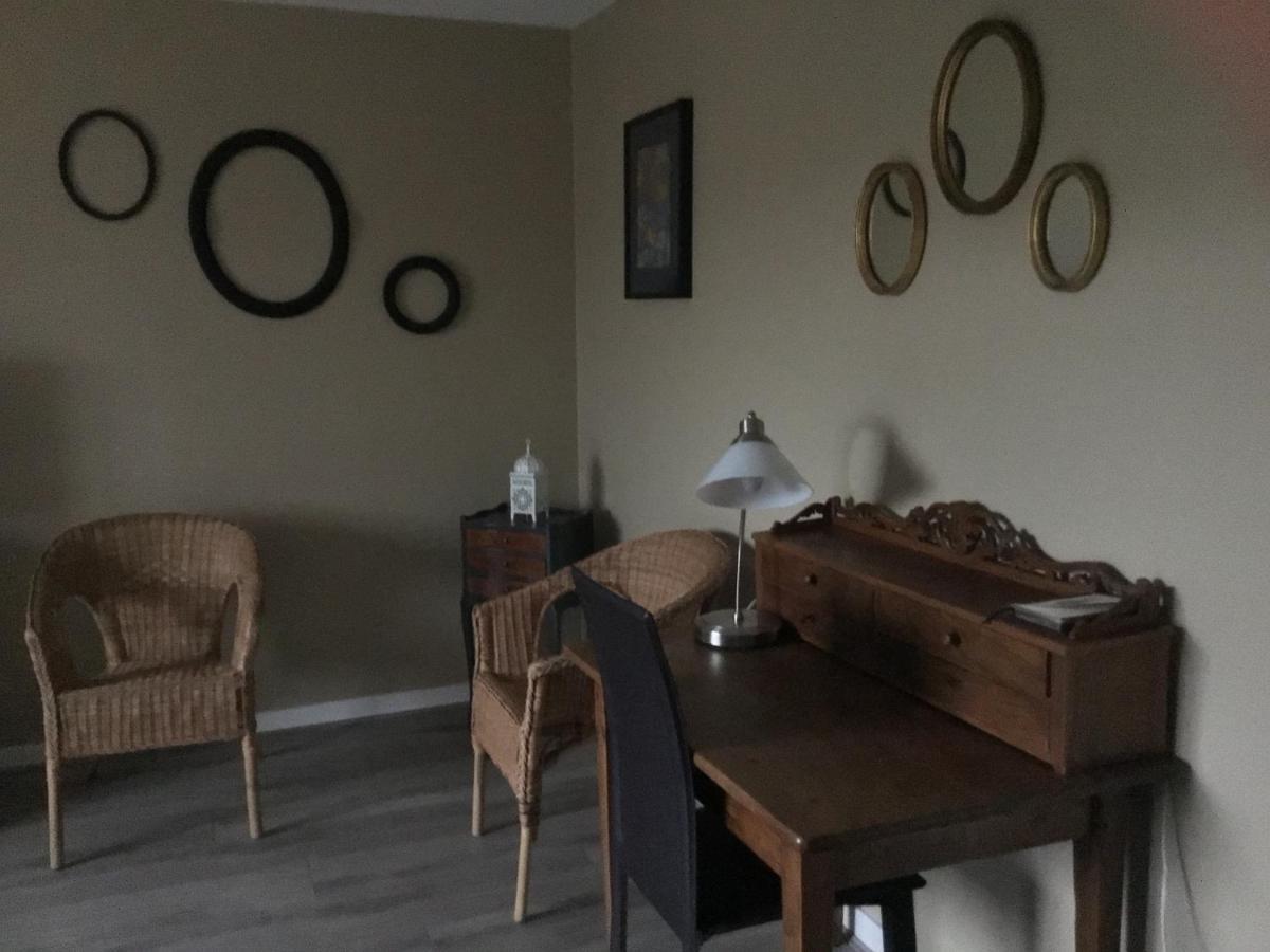 Chambres D'Hotes La Maison D'Apres Шарол Екстериор снимка
