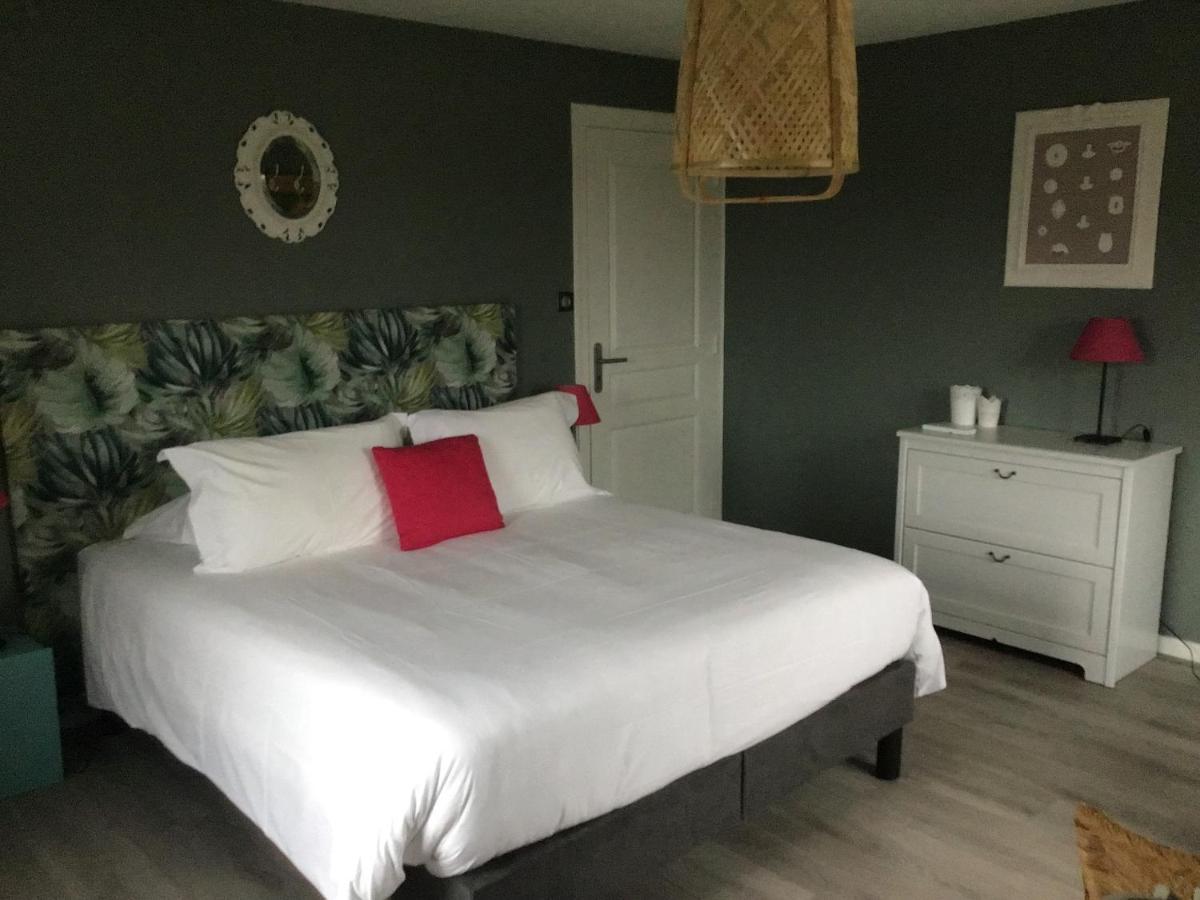 Chambres D'Hotes La Maison D'Apres Шарол Екстериор снимка